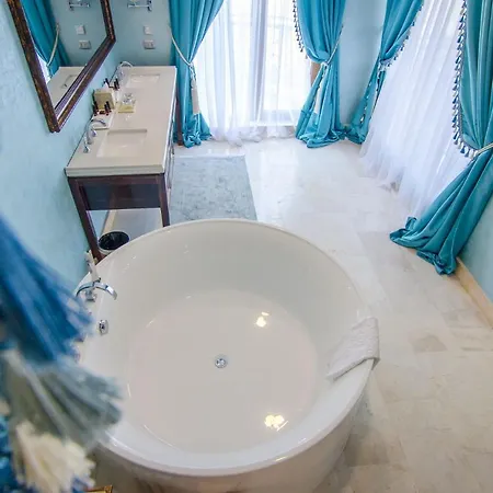 ホテル Phoenicia Boutique Hotel - Adults Only ナボダリ