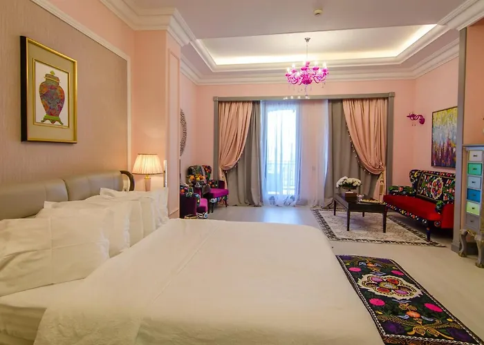 Phoenicia Boutique - Adults Only