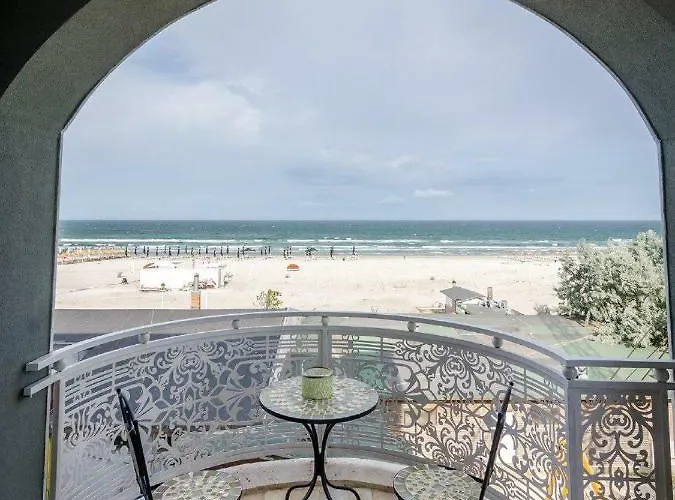 Phoenicia Boutique - Adults Only Navodari